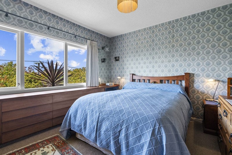 41 Acacia Crescent, Glenview, Hamilton - Carousel 2