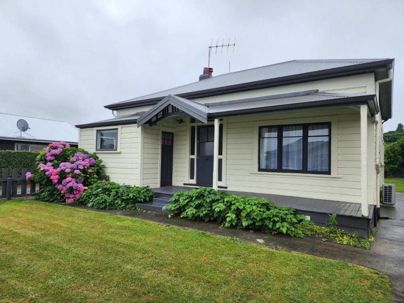 704 Oak Road, Akina, Hastings - Carousel 1