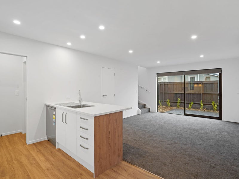 3/116 Cranford Street, St Albans, Christchurch - Carousel 2
