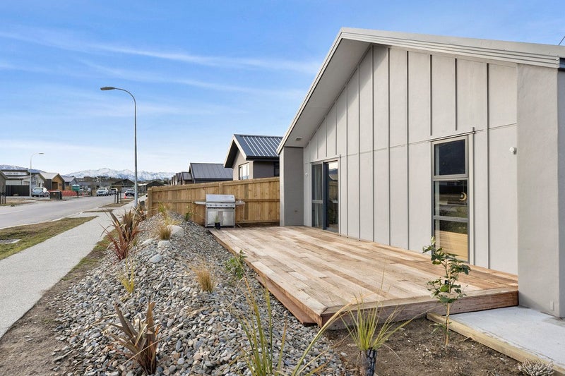 19 Waddell Street, LAKE HAWEA - Carousel 18