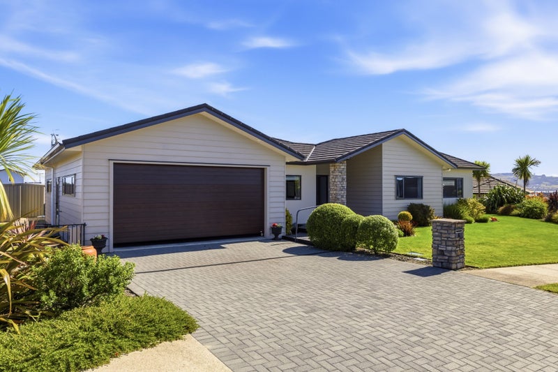 6 Tuhua Close, Wharewaka, Taupo - Carousel 2