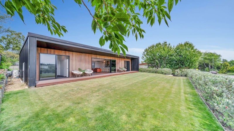 85 Wansbeck Street, Holmes Hill, Oamaru - Carousel 1