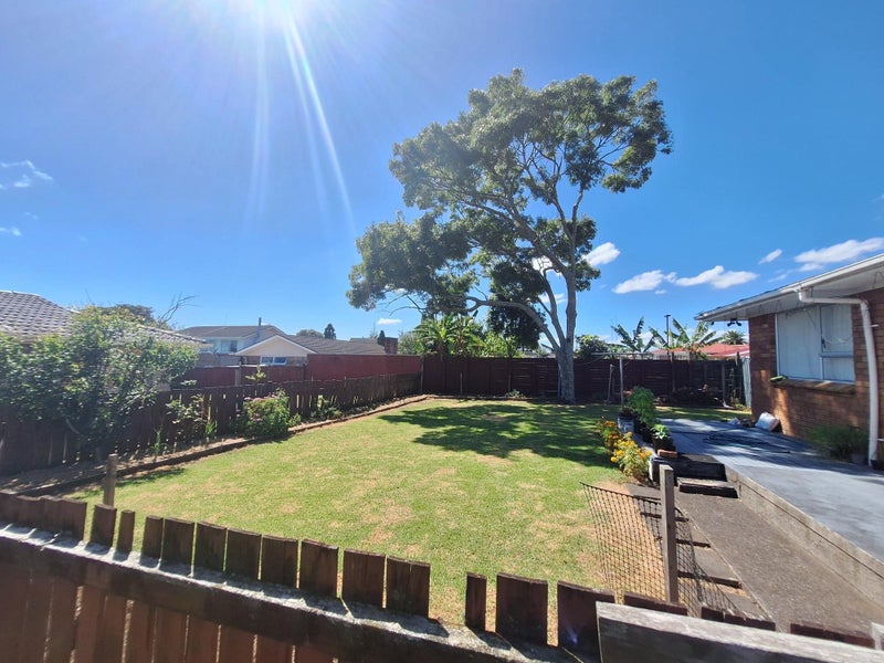 5/10 Margaret Road, Papatoetoe, Auckland - Carousel 1