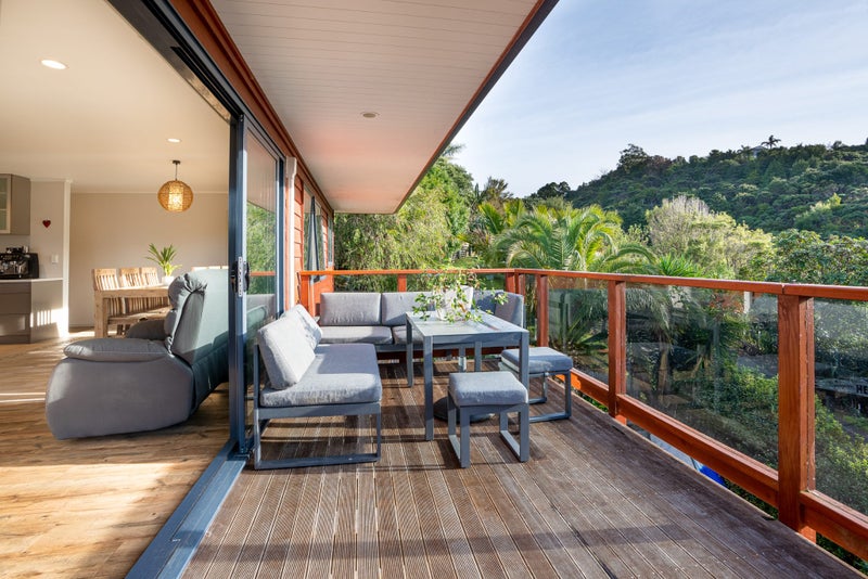 7 Chloe Place, Whangarei - Carousel 1