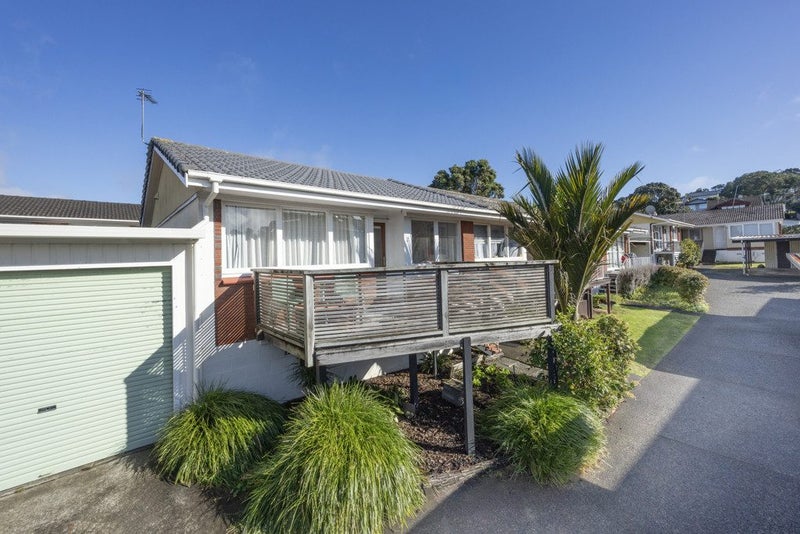 2/44 Turama Road, Royal Oak, Auckland - Carousel 1