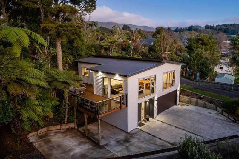 1266A Fergusson Drive, Brown Owl, Upper Hutt - Carousel 1