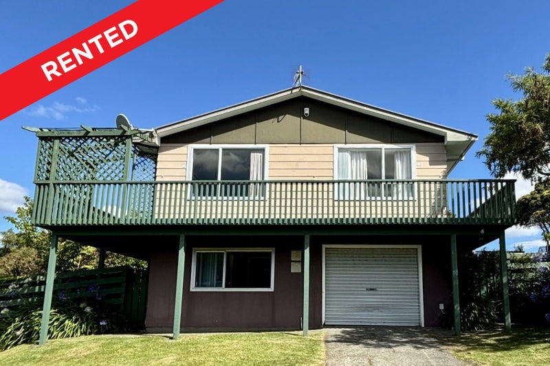 13 Redvers Drive, Belmont, Lower Hutt - Carousel 1