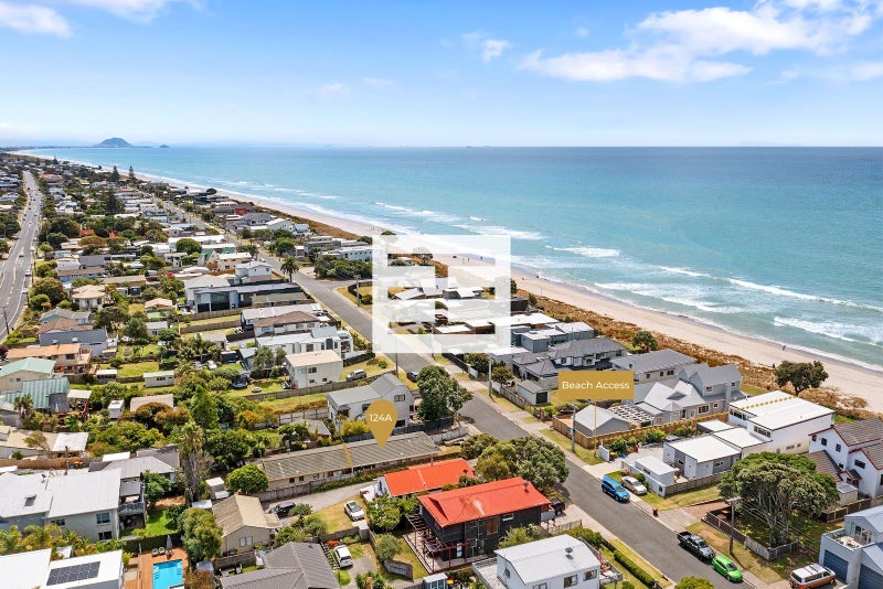 124A Karewa Parade, Papamoa Beach, Papamoa - Carousel 1