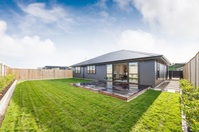 68 Freedom Drive, Kelvin Grove, Palmerston North - Carousel 32