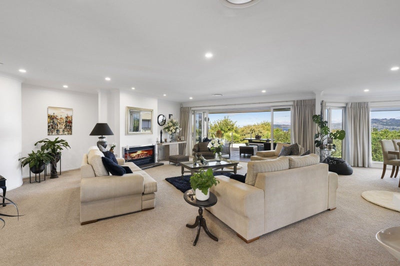 17 Gillies Avenue, Taupo - Carousel 2