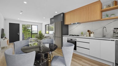 7C Thalia Place, Totara Vale, Auckland - Carousel 1