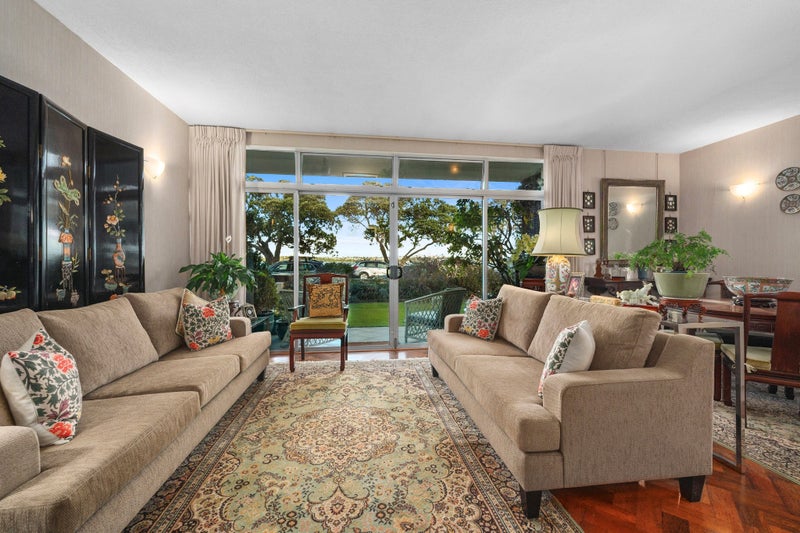 1B/18 King Edward Parade, Devonport, Auckland - Carousel 2