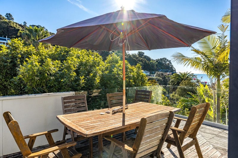 16 Miro Road, Palm Beach, Waiheke Island - Carousel 2