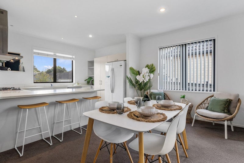 82 Landing Drive, Pyes Pa, Tauranga - Carousel 2