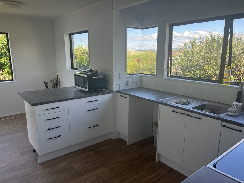 1B Zion Way, Judea, Tauranga - Carousel 2