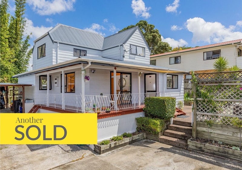 1/41 Hill Crescent, New Lynn, Auckland - Carousel 1