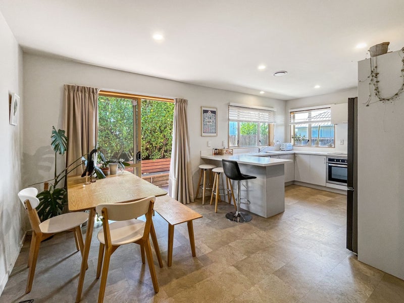 28 Allard Street, Edgeware, Christchurch - Carousel 2