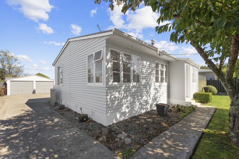 4 Humphries Street, Greytown, Greytown - Carousel 2