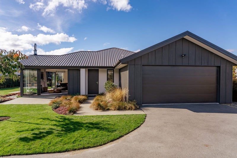 15 Pennycook Place, Wanaka - Carousel 2