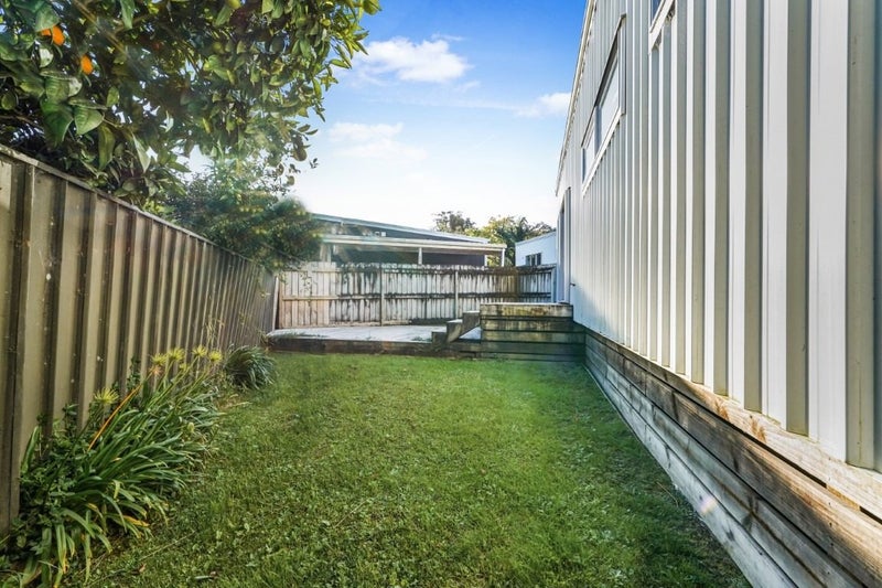 15B Carey Street, Maeroa, Hamilton - Carousel 15