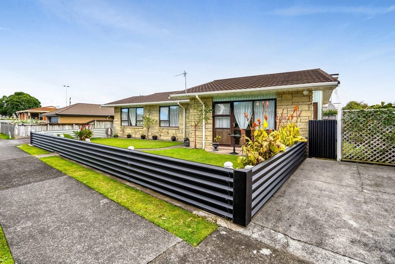1/94 Cutfield Road, New Plymouth, New Plymouth - Carousel 1