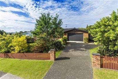 1/34 Toroa Street, Torbay, Auckland - Carousel 1