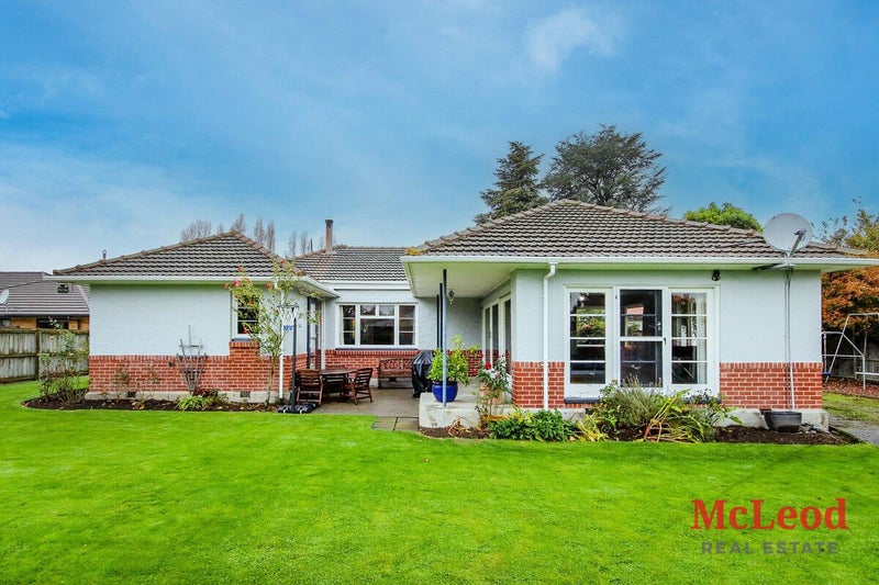 6 Melcombe Street, Tinwald, Ashburton - Carousel 1