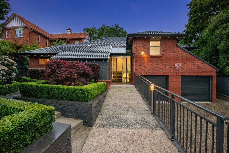 10 Fifield Street, Roslyn, Dunedin - Carousel 2