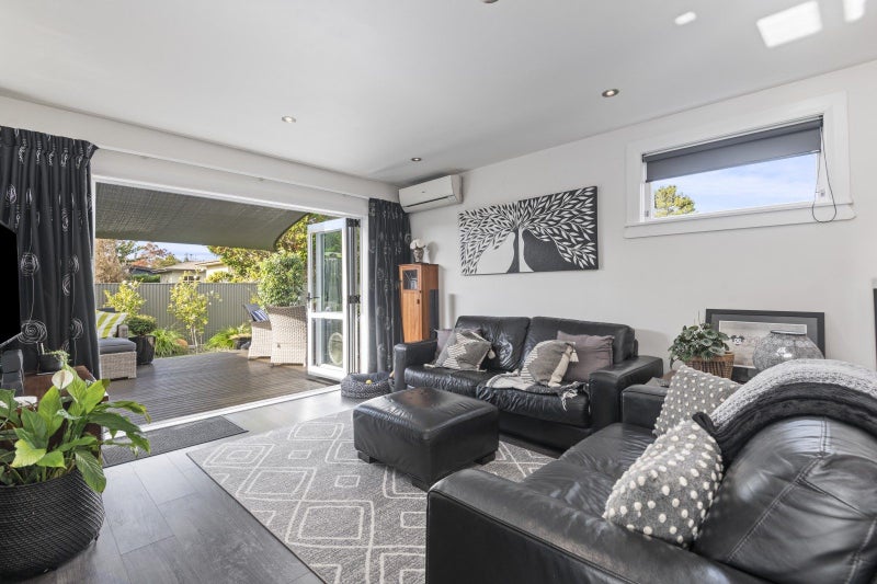 10 Trent Avenue, Hokowhitu, Palmerston North - Carousel 2