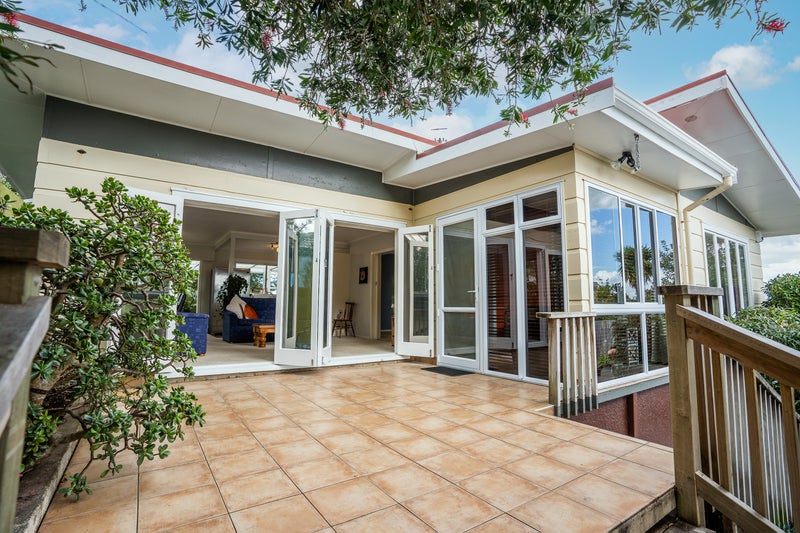 4 Tainui Street, Onerahi, Whangarei - Carousel 1