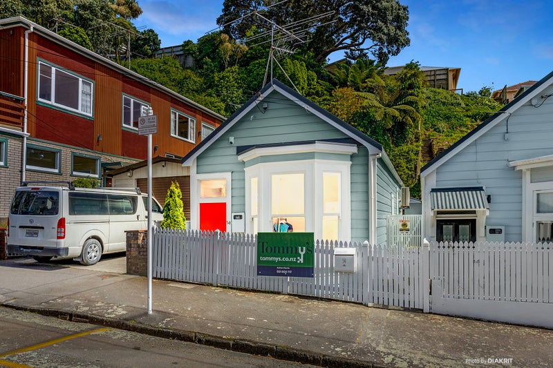 54 Rolleston Street, Mount Cook, Wellington - Carousel 2