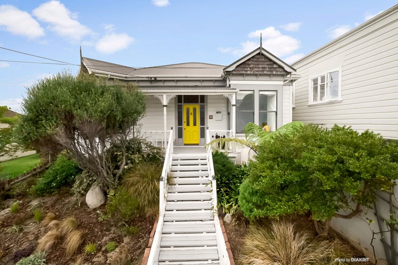 29 Naughton Terrace, Kilbirnie, Wellington - Carousel 1