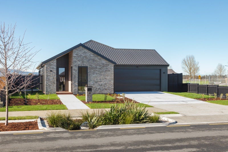 4 Tuwaewae Drive, MATAMATA - Carousel 1