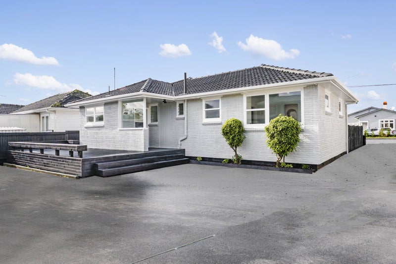 46 Panorama Road, Mount Wellington, Auckland - Carousel 1