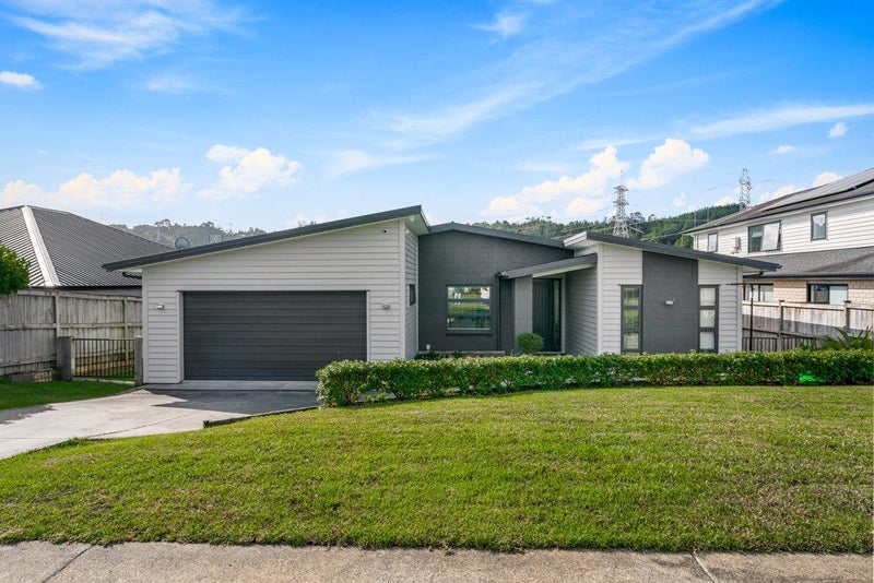 23 Josh Road, Huapai, Kumeu - Carousel 1