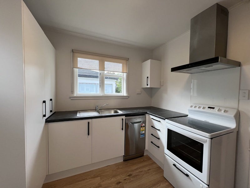 231 Waimea Terrace, Beckenham, Christchurch - Carousel 2