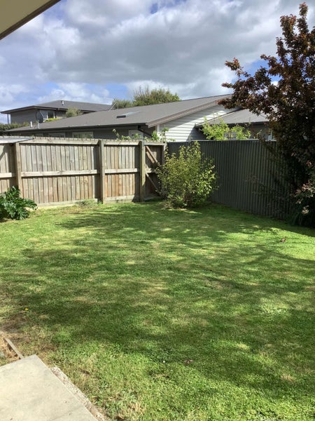 2/11 Tweed Street, Richmond, Christchurch - Carousel 24