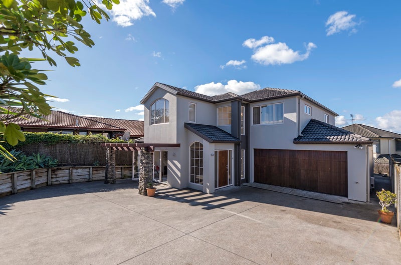 15 The Rosebowl, Sunnyhills, Auckland - Carousel 19