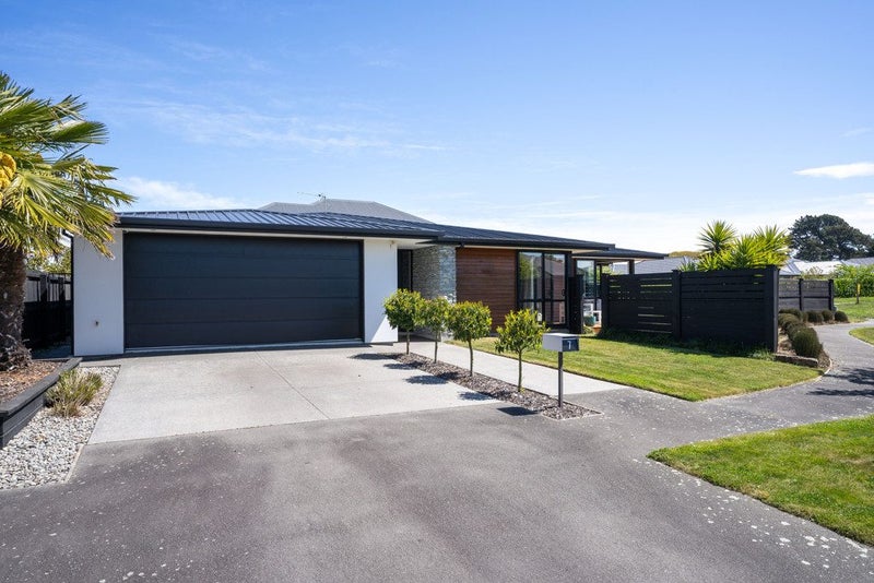 7 Fintan Mews, Aidanfield, Christchurch - Carousel 28
