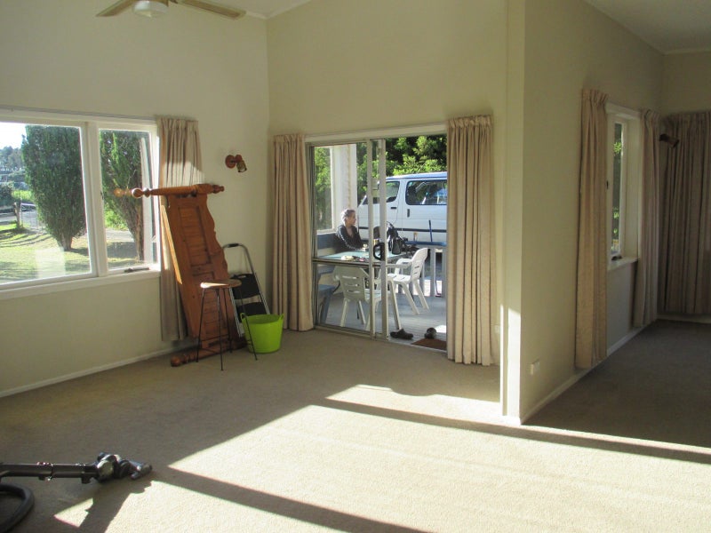0 Kauri Street, Otaki, Otaki - Carousel 2