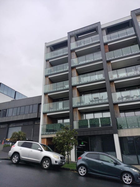 401/12 Mackelvie Street, Grey Lynn, Auckland - Carousel 1