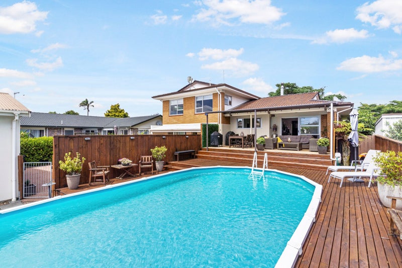 37 Lakeside Drive, Pahurehure, Papakura - Carousel 2