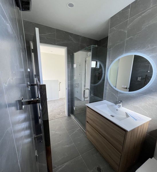 123B Sunnynook Road, Forrest Hill, Auckland - Carousel 11