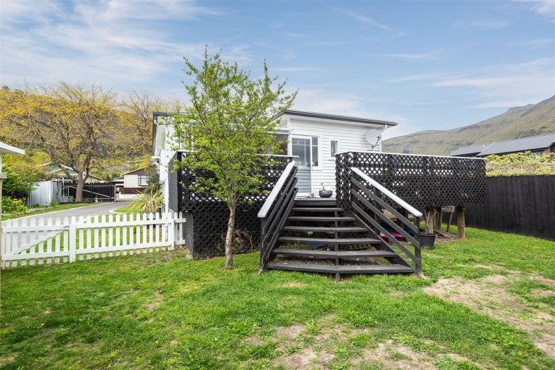 31 Flavell Street, Heathcote Valley, Christchurch - Carousel 21