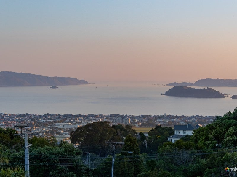 37 Pekanga Road, Normandale, Lower Hutt - Carousel 2