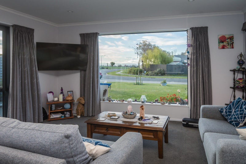 6 Mueller Drive, Oceanview, Timaru - Carousel 2