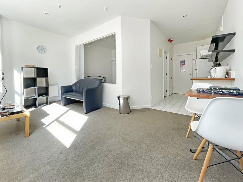 3C/49 Manners Street, Te Aro, Wellington - Carousel 2