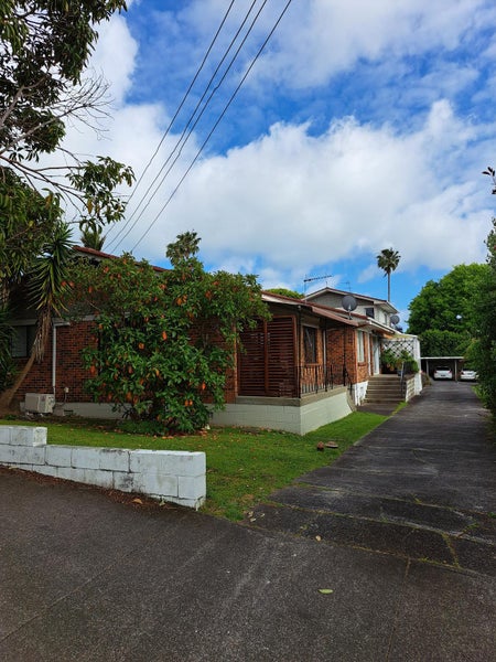 2/283 Richmond Road, Grey Lynn, Auckland - Carousel 1