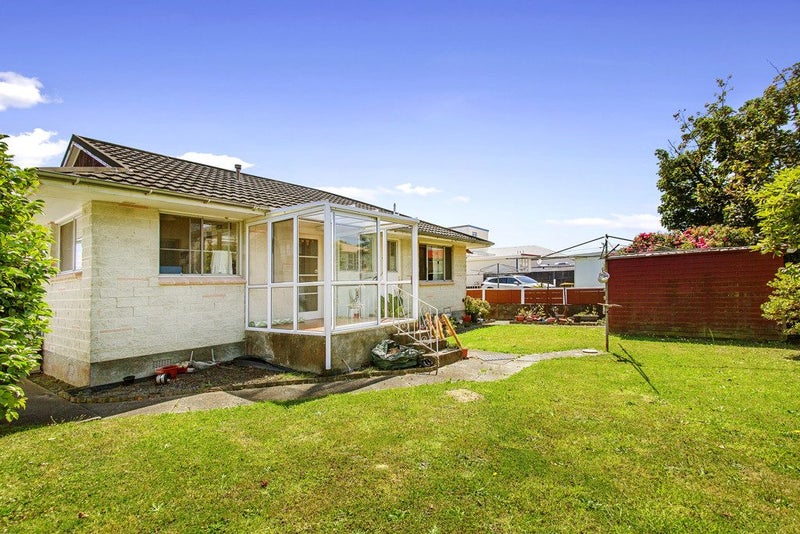 324A Waiwhetu Road, Fairfield, Lower Hutt - Carousel 1