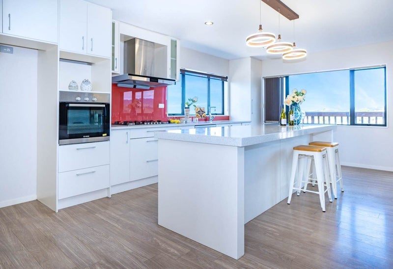 232 Sturges Road, Henderson, Auckland - Carousel 2